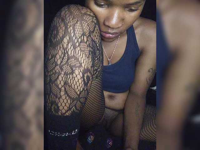 Tenzy-1 live webcam show