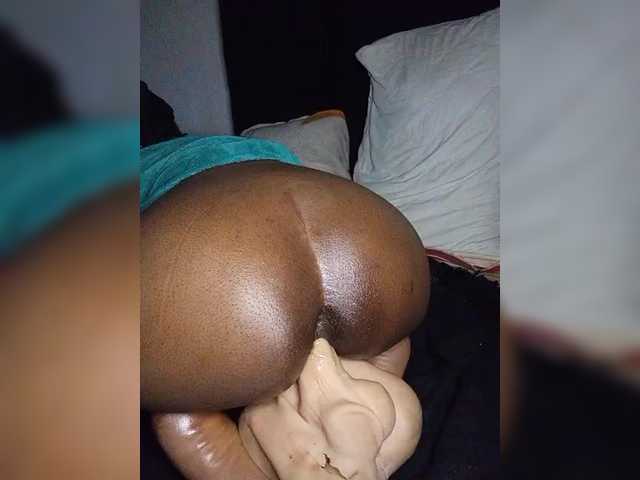 Tenzy-1 live cam on BongaCams