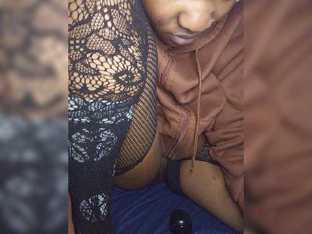 Tenzy-1 live cam on BongaCams