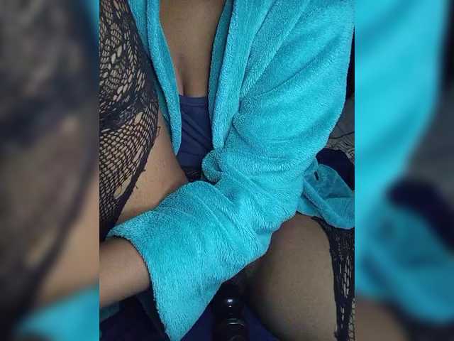 Tenzy-1 live cam on BongaCams