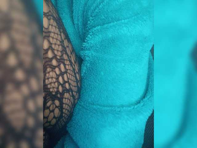 Tenzy-1 Live Cam on BongaCams
