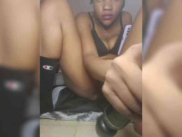 Twnkytwinkle webcam