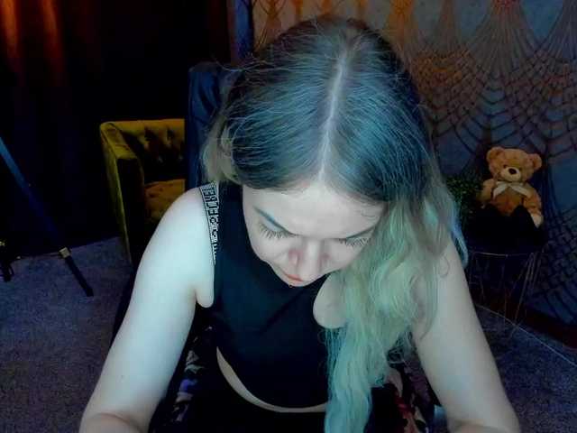 AnnaSnow live cam on BongaCams