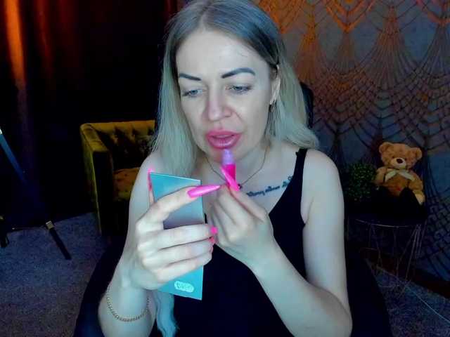 AnnaSnow live cam on BongaCams