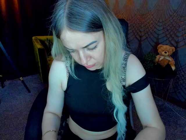 AnnaSnow live cam on BongaCams