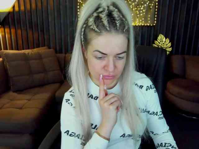 AnnaSnow webcam