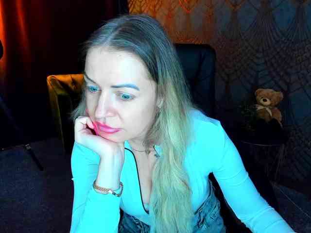 AnnaSnow webcam