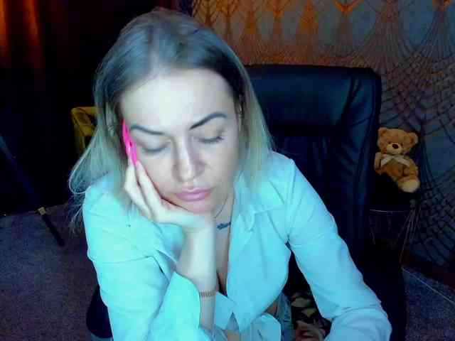 AnnaSnow webcam