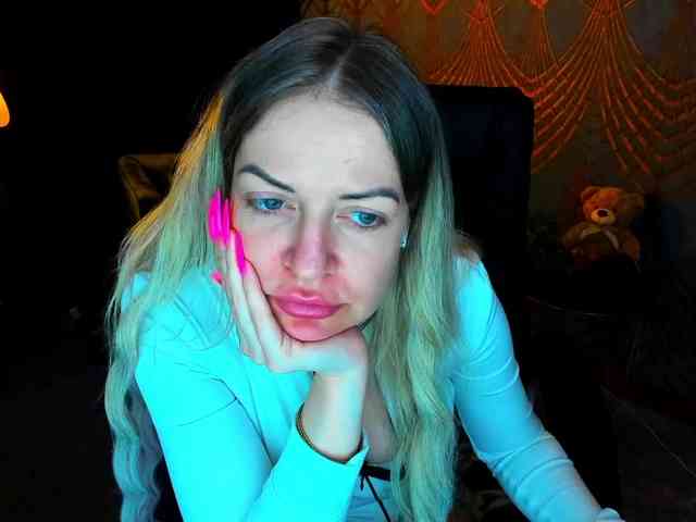 AnnaSnow webcam
