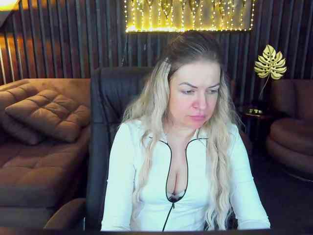 AnnaSnow webcam
