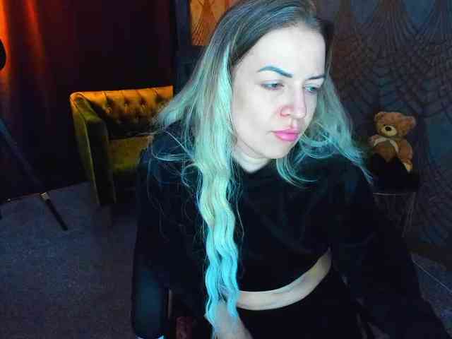 AnnaSnow webcam