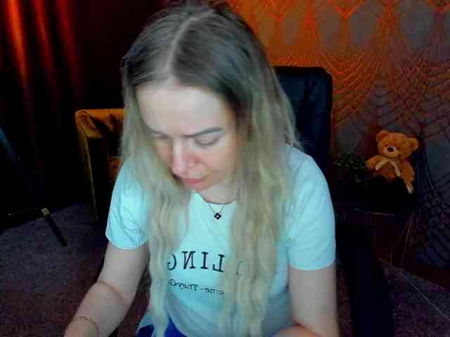 AnnaSnow webcam