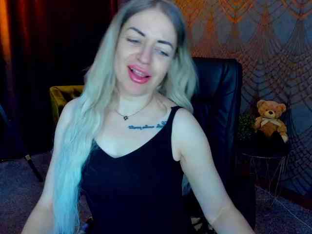 AnnaSnow webcam