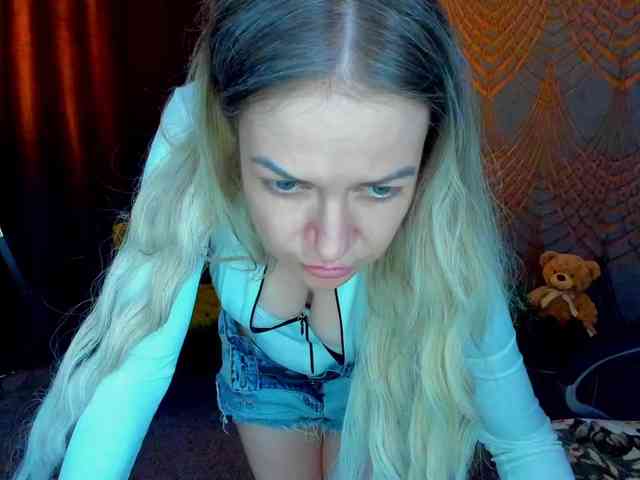 AnnaSnow webcam