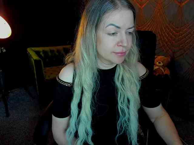 AnnaSnow webcam