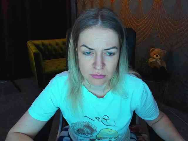 AnnaSnow webcam