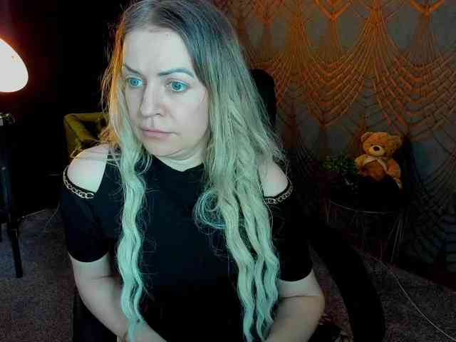 AnnaSnow webcam