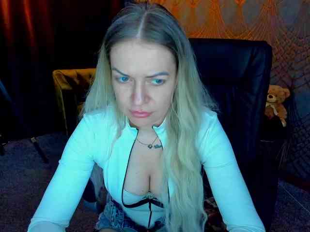 AnnaSnow webcam