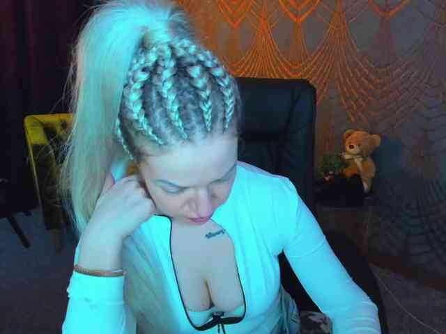 AnnaSnow webcam