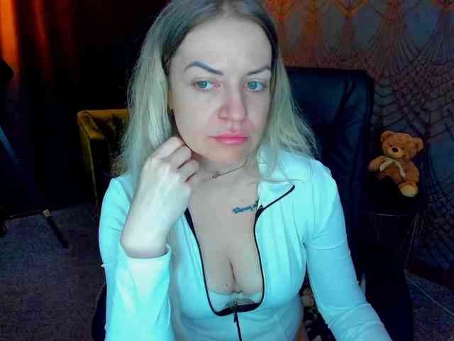 AnnaSnow webcam
