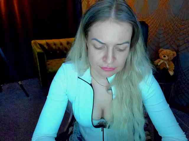AnnaSnow webcam