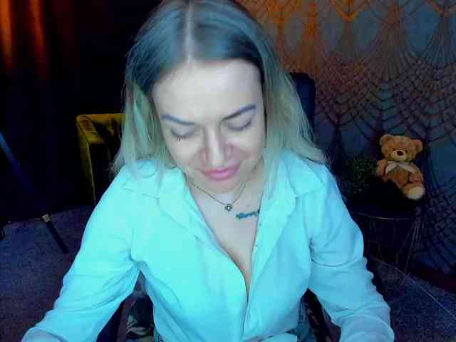 AnnaSnow webcam