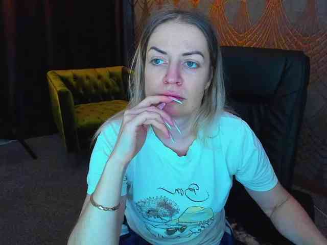 AnnaSnow webcam