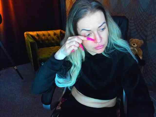 AnnaSnow webcam