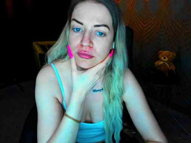 AnnaSnow webcam