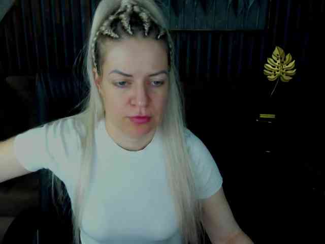 AnnaSnow webcam