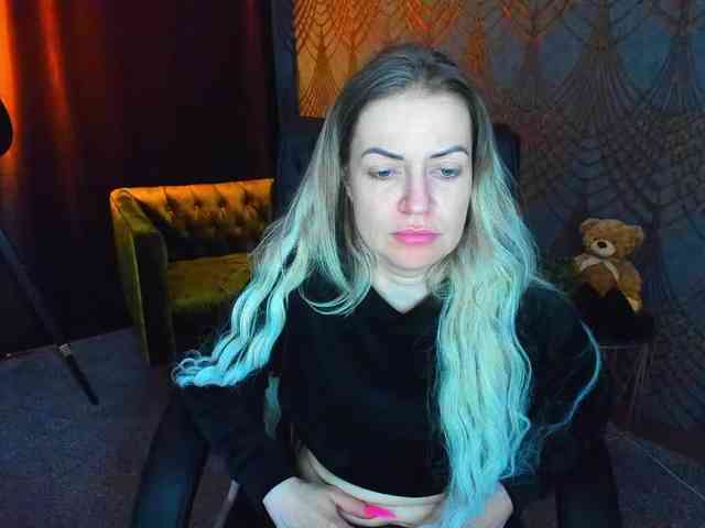 AnnaSnow webcam