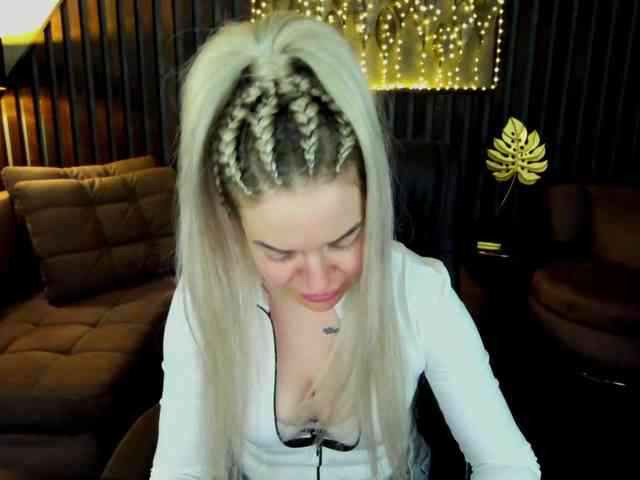 AnnaSnow webcam
