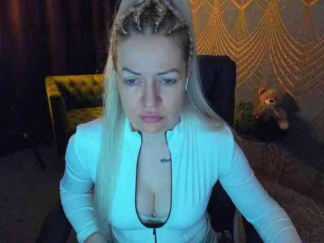 AnnaSnow webcam