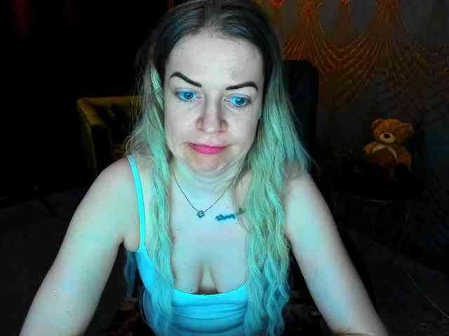 AnnaSnow webcam