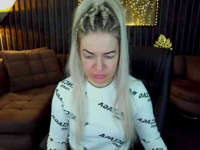AnnaSnow webcam
