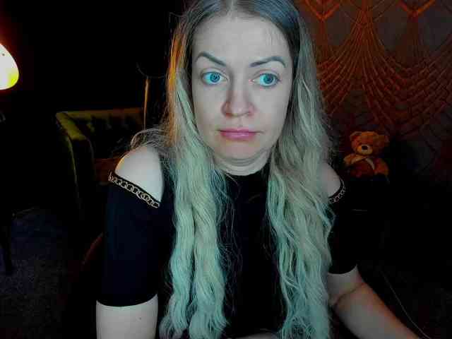 AnnaSnow webcam