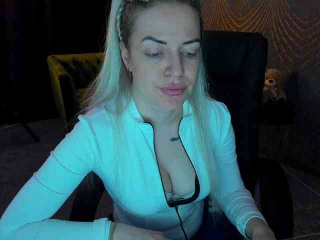 AnnaSnow webcam