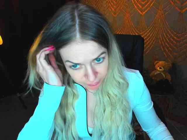 AnnaSnow webcam