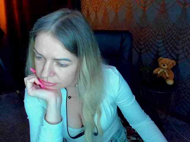 AnnaSnow AnnaSnow