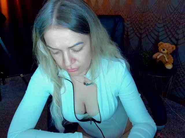 AnnaSnow webcam