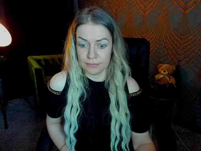 AnnaSnow webcam