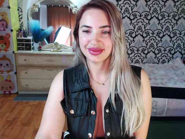 Lorasinclare webcam