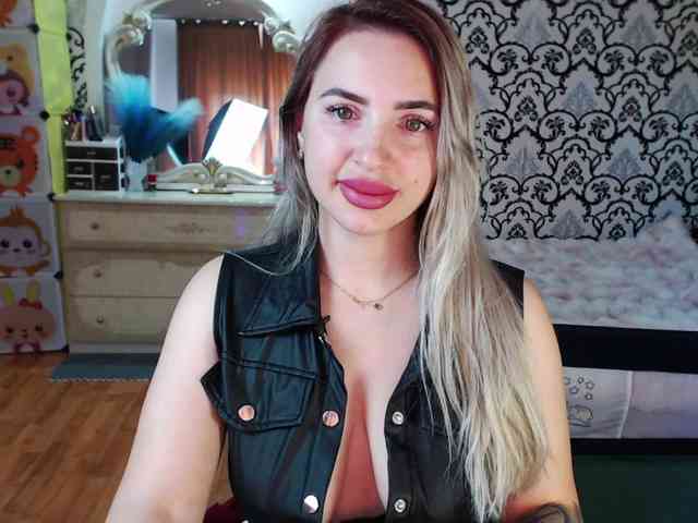 Lorasinclare webcam