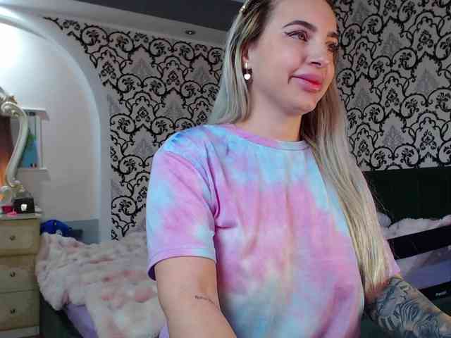 Lorasinclare webcam