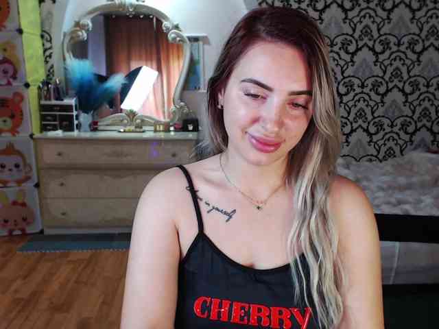 Lorasinclare webcam