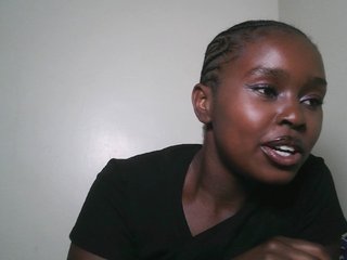 Spiceynelly's Live Webcam