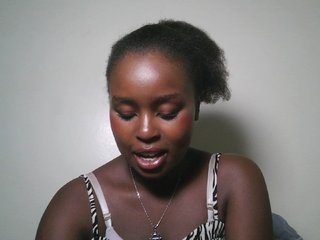 Spiceynelly's Live Webcam