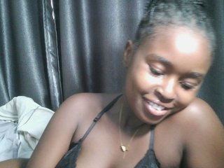 Spiceynelly's Live Webcam