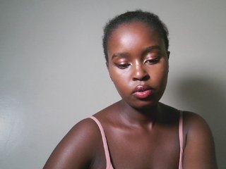 Spiceynelly's Live Webcam