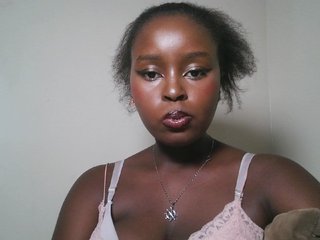 Spiceynelly's Live Webcam